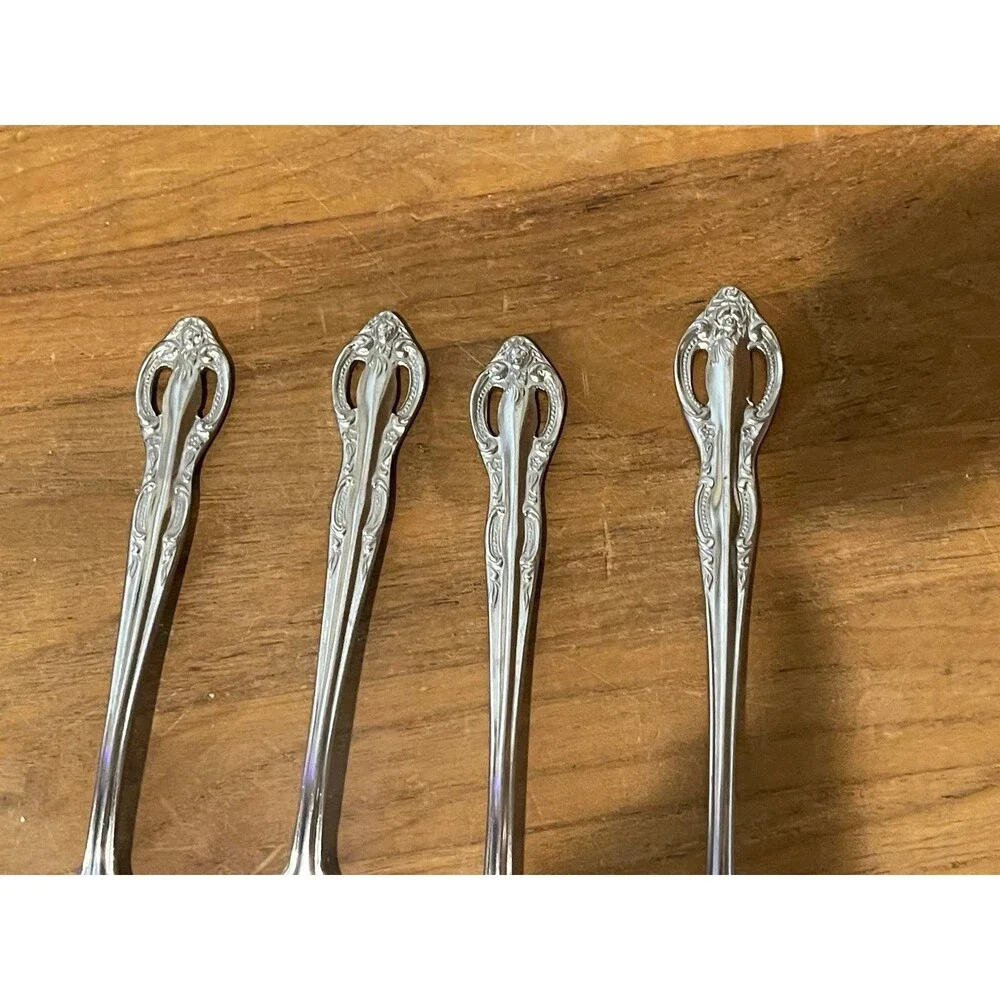 4 piece Oneida Community Stainless - BRAHMS flatware